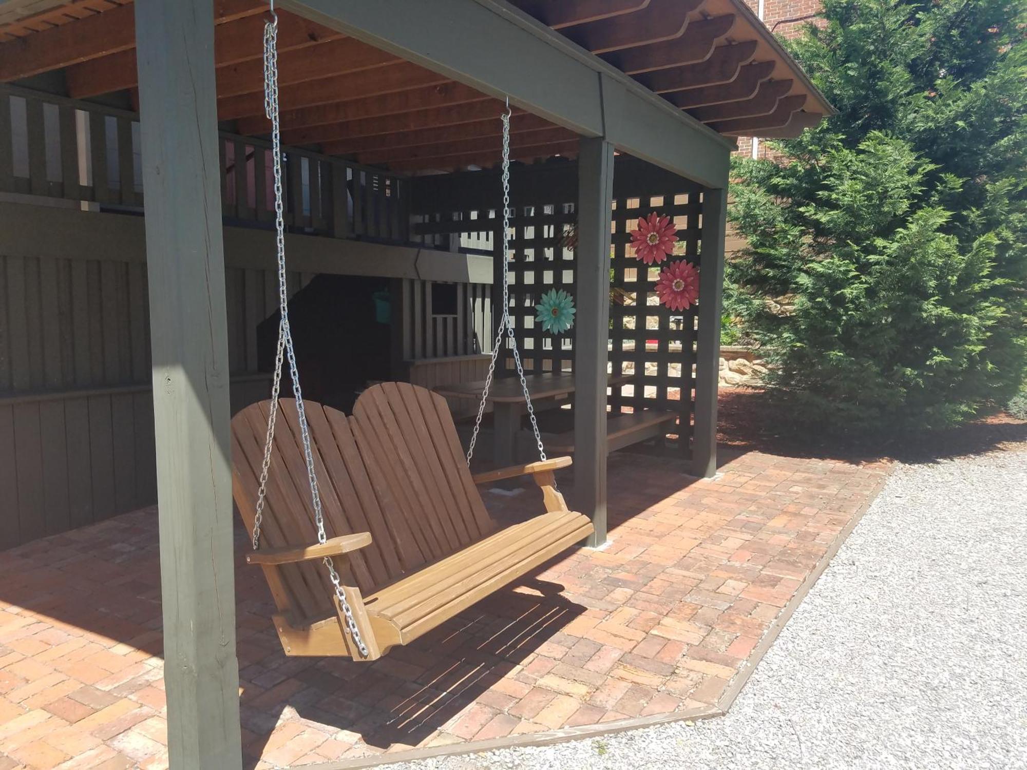 Black Lantern Inn Roanoke Exterior photo